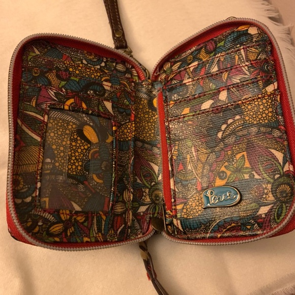 ❤️Sakroots Women's Multicolor Wallet with Detachable Handle Red Brown Design - Picture 4 of 10